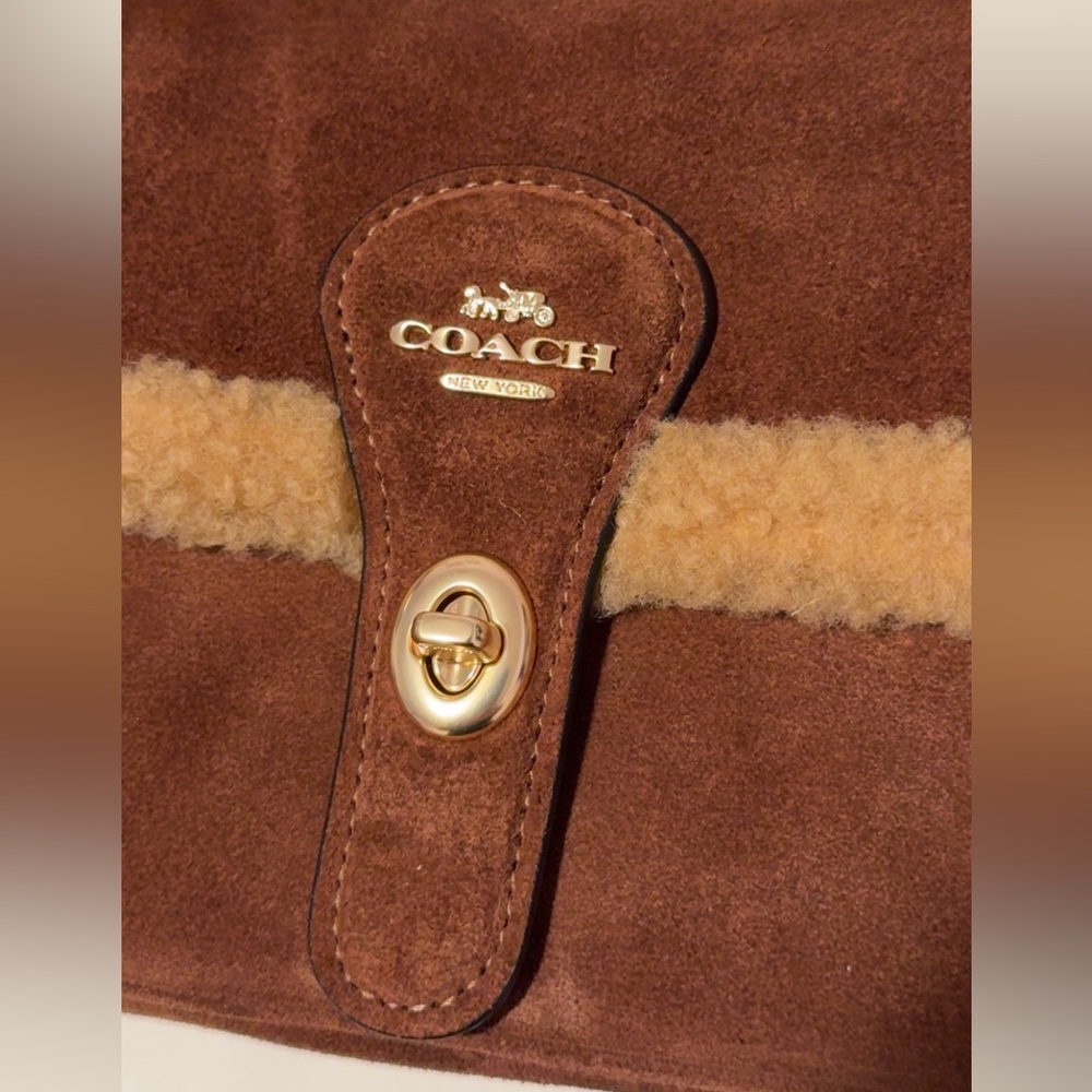 Hadley Shoulder Bag in Suede and Shearling - Picture 8 of 13